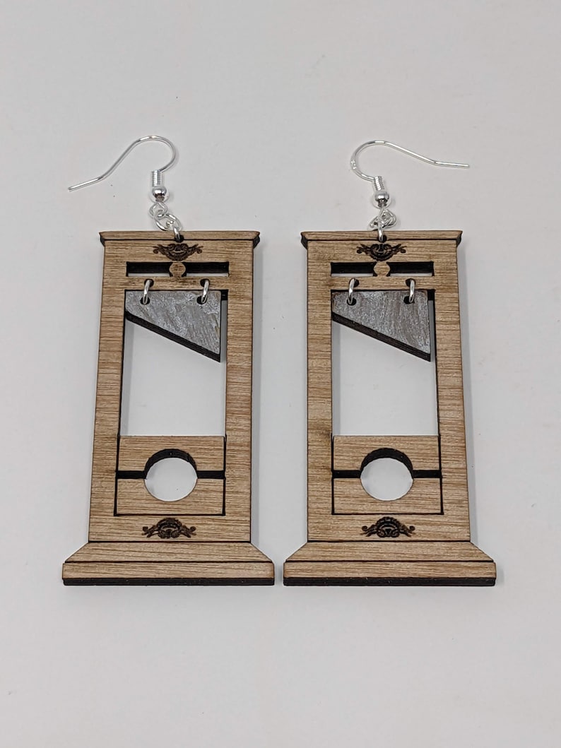 Guillotine Dangle Earrings - French Revolution Don't lose your head