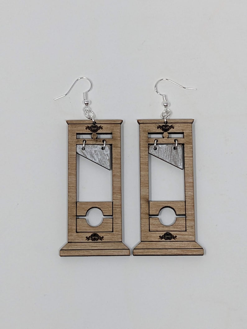 Guillotine Dangle Earrings - French Revolution Don't lose your head